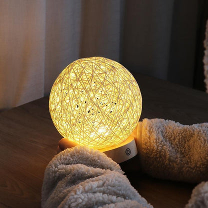 LED Tafellamp met Rotan Wicker Kap